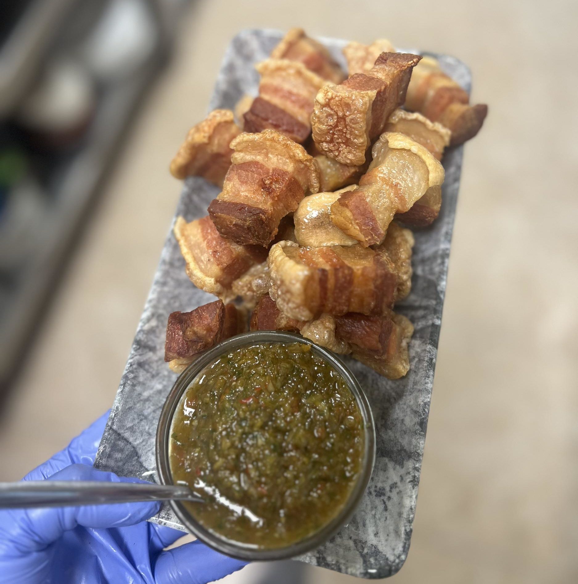 Tequeños venezolanos con salsa de Margarita Gourmet en Castellón